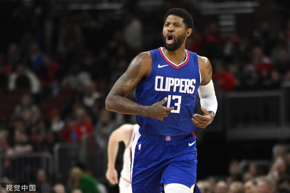 球员中是很 球员中是很